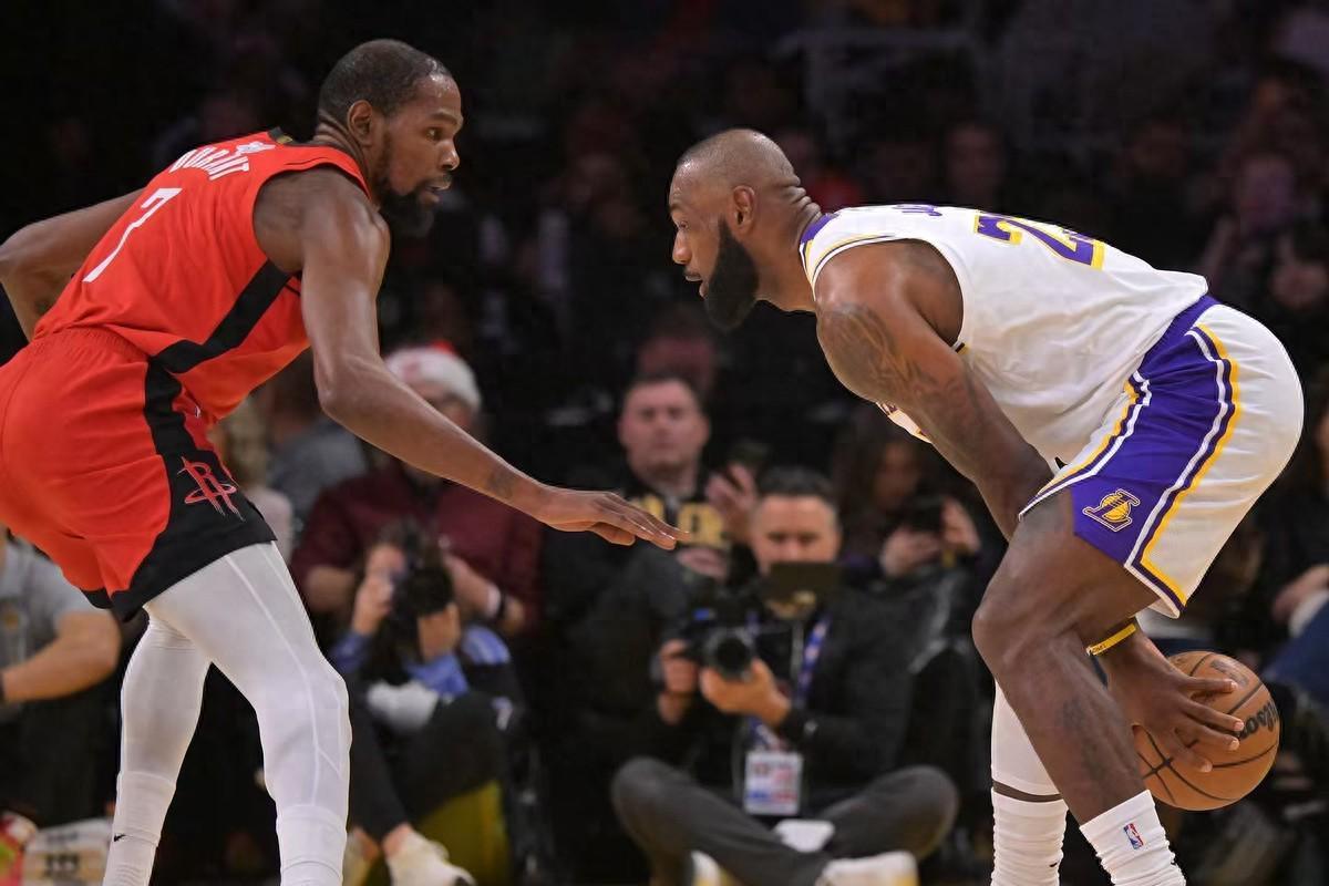 1000场20+有多难？NBA现役仅2人，哈登还一线生机，库里没戏了